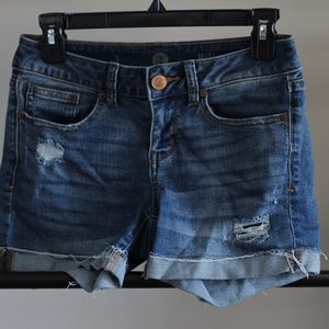 SO brand, midi blue jean shorts, distressed size 3